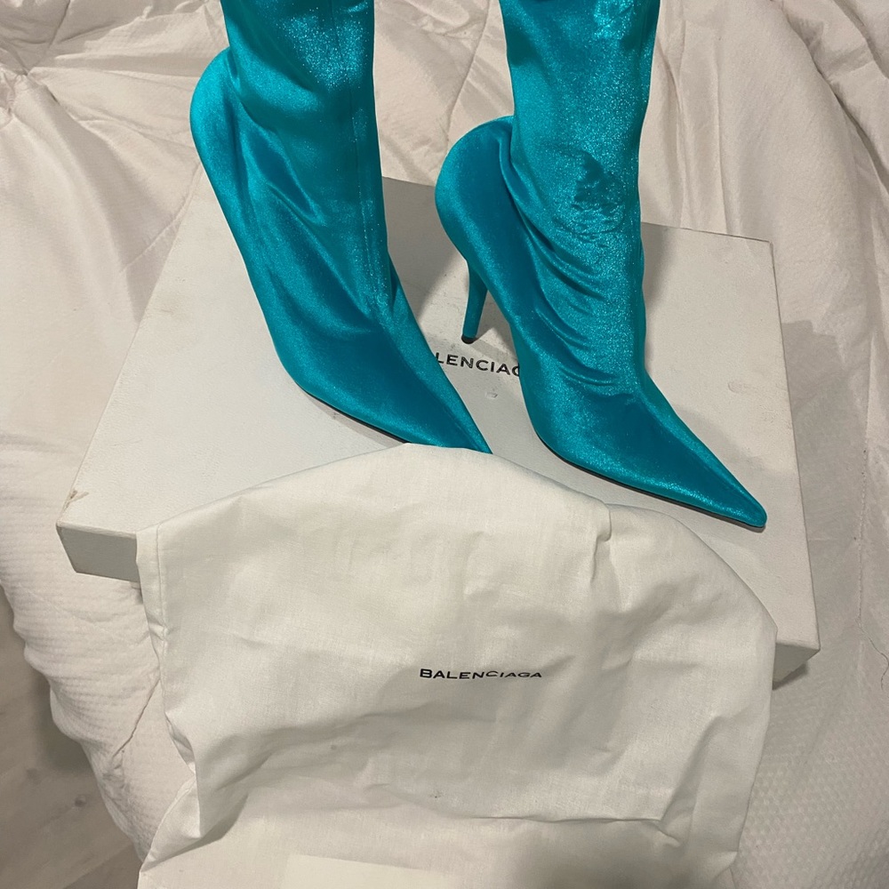 balenciaga baby blue sock heels size 7! - Picture 4 of 5